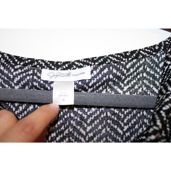 Jocelyn Smith Collection BLACK/WHITE Blouse Draped Neck Short Sleeve Size S - Picture 3 of 3